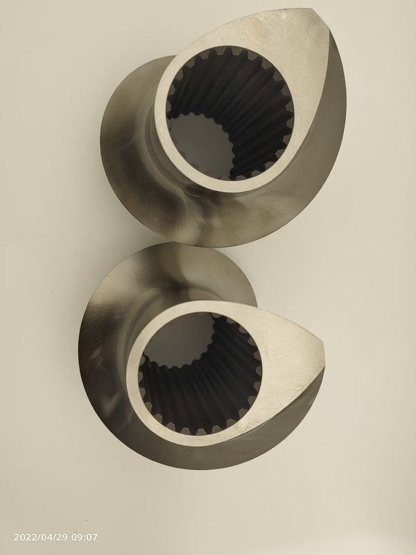 High Performance Twin Screw Extruder Parts Alloy geïmporteerd WR5 Materiaal Schroefelementen