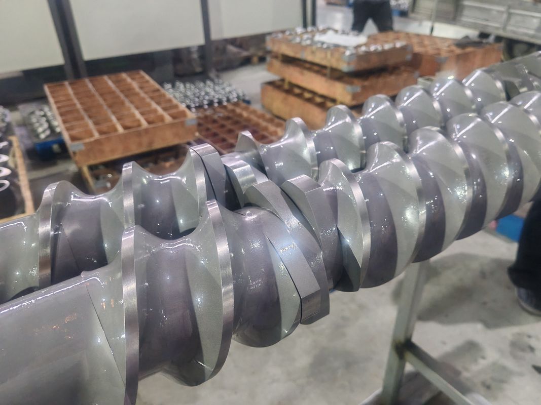 Precisie ontworpen Berstoff dubbelschroefsextruderschroefsegmenten en cilinder voor superieure resultaten