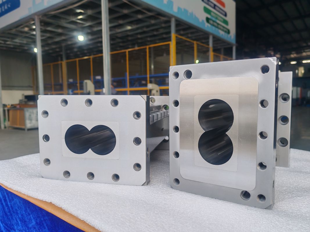 Op maat gemaakte CTE 75-vaten voor tweeschroef-extrudermachine in plastische extrusielijn
